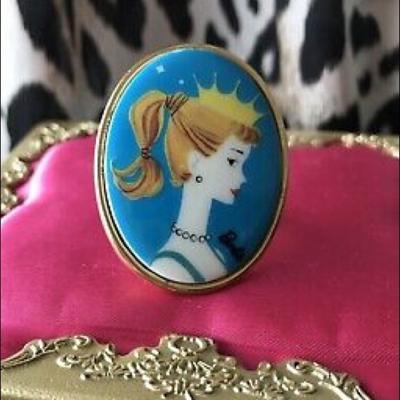 Vintage Barbie Ring Tarina Tarantino